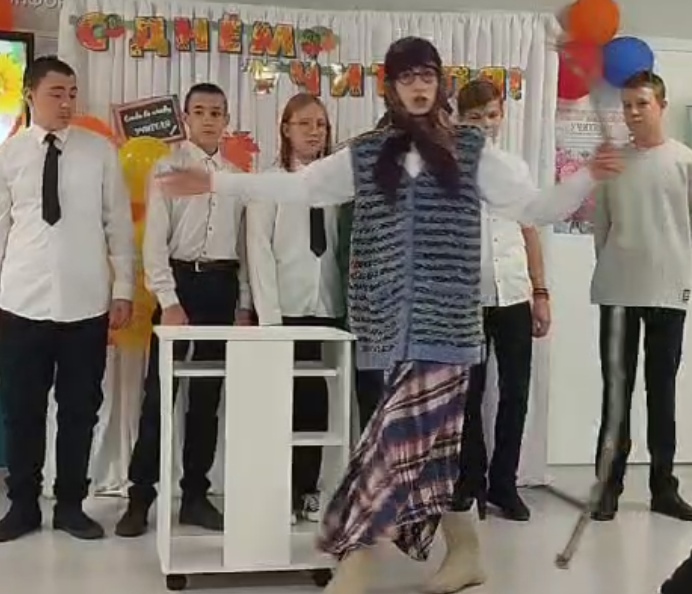 Праздничный концерт «Спасибо Вам, учителя!».